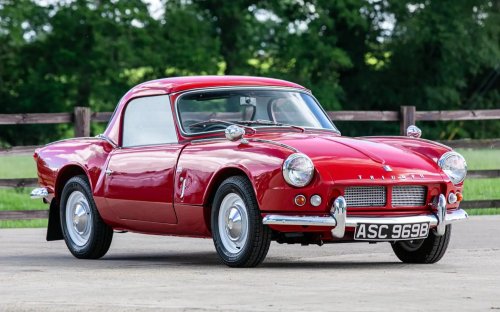 Lewis Hamilton’s father sells classic car collection for £1.7m