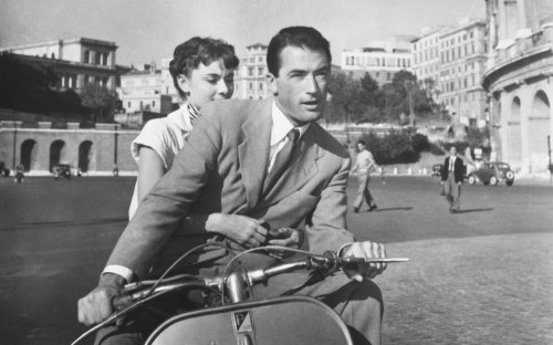 Viva Vespa: the scooter that charmed the world turns 80