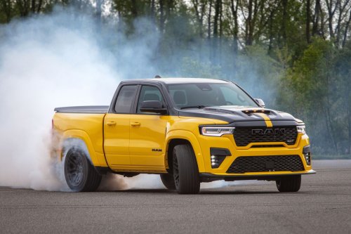 Americans are asking for bigger engines. Automakers are delivering