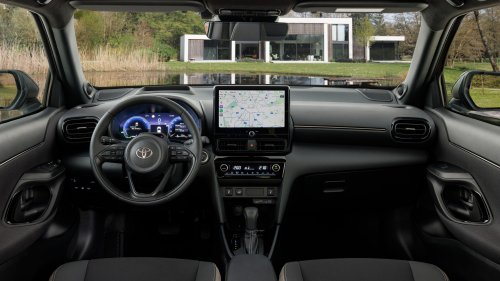 Toyota, Toyota Yaris, Toyota Yaris Cross, SUV, Ford, Ford Puma, New Toyota Yaris Cross on sale now: updated hybrid SUV targets Ford Puma