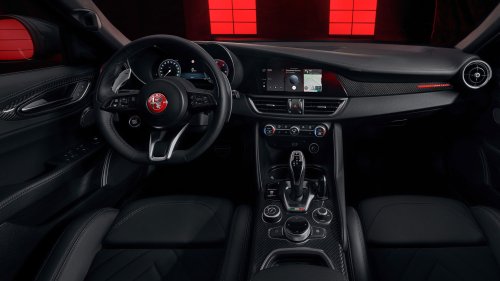 Alfa Romeo, New Alfa Romeo Edizione Luna Rossa adds America’s Cup flavour to brand's line-up