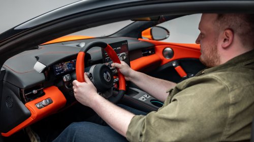 Denza, Porsche, Porsche 911, Power-crazy Denza Z tries to destroy the Porsche 911 with 1,583bhp