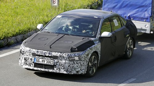 Hyundai Elantra, Hyundai, The next Elantra? Wild Hyundai Avante spied testing in Europe