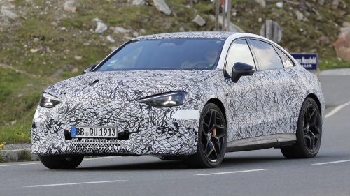 BMW, Hot Mercedes-AMG C 63 Electric prepares for fight with the BMW iM3