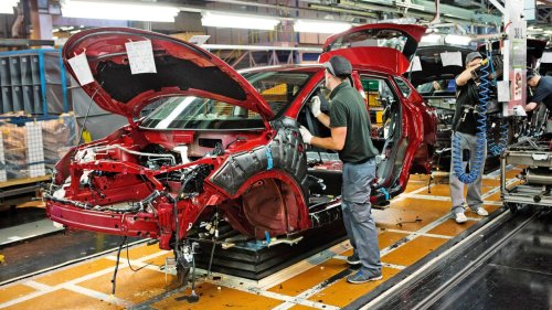 EVs and autonomous car production gets £130m Govt cash boost