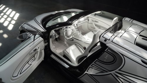 Bugatti, New Bugatti Mistral Blanc Éternel is made of china… but built in France