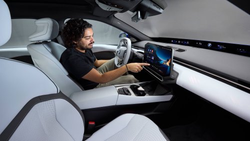 BMW, BMW 3 Series, BMW i3, Tesla, New BMW i3 on sale now: electric 3 Series finally ready to take on Tesla Model 3