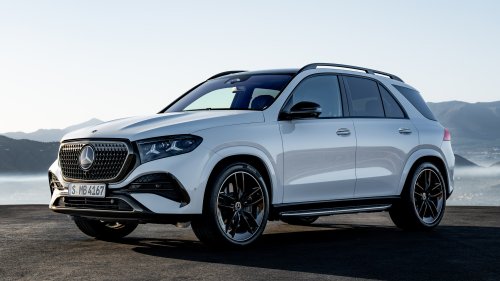 Audi, New Audi Q7 arrives with more luxury and space, but keeps diesel power