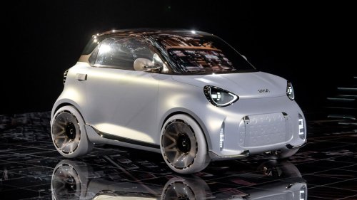Smart, Future of Smart: new boss banks on city car icon’s return but bans hybrid