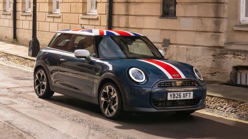 MINI, New MINI Cooper Oxford Edition celebrates 25 years of the modern MINI era