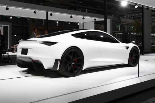 Tesla, Tesla Roadster shows signs of life with new trademark application