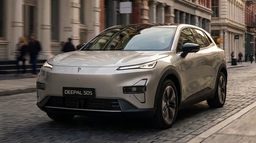 New Changan Deepal S05 PHEV takes fight to Kia with 62-mile EV range and 254bhp