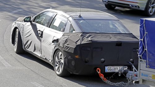 Hyundai Elantra, Hyundai, The next Elantra? Wild Hyundai Avante spied testing in Europe