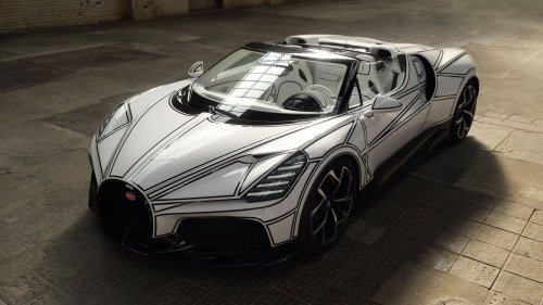 Bugatti, New Bugatti Mistral Blanc Éternel is made of china… but built in France