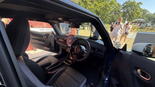 MINI, New MINI Cooper Oxford Edition celebrates 25 years of the modern MINI in style