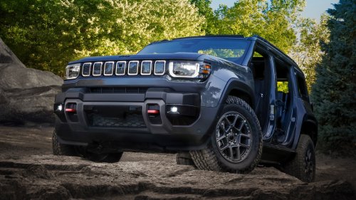 Jeep, SUV, Ford, Ford Puma, New baby Jeep SUV is set to tackle the Ford Puma