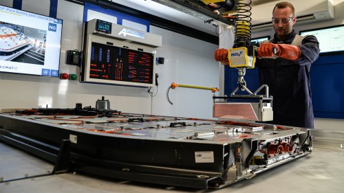 Battery repair black hole is putting the future of EVs is under threat