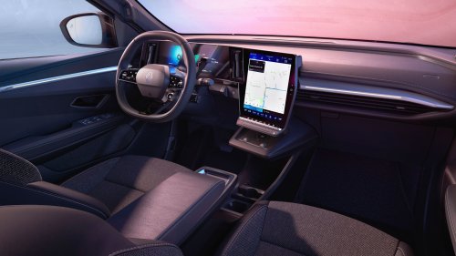 Renault, Renault Scenic, Renault Scenic E-Tech, New Renault Scenic E-Tech update gives extra range and kit for free