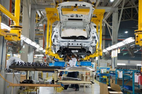 Mercedes-Benz, Still no update on OMV/402 issue in Dec, CKD price increase in Jan 2026 uncertain – Mercedes-Benz M’sia