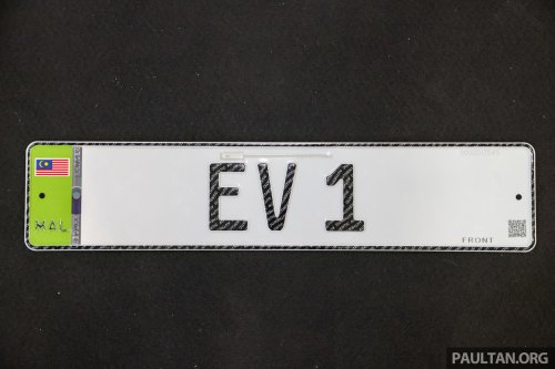 EV owner gets saman for small font JPJePlate, but it’s legal – two font sizes are in use for the dedicated plate