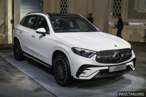 2026 Mercedes-Benz GLC with EQ technology interior teased – completely different from X254 GLC interior