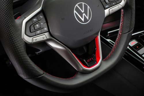 Volkswagen Golf GTI Mk8.5 Malaysia public debut at ACE 2025, Nov 8-9 – new tech, more physical buttons