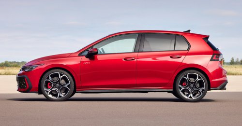 Volkswagen Golf GTI Mk8.5 Malaysia public debut at ACE 2025, Nov 8-9 – new tech, more physical buttons