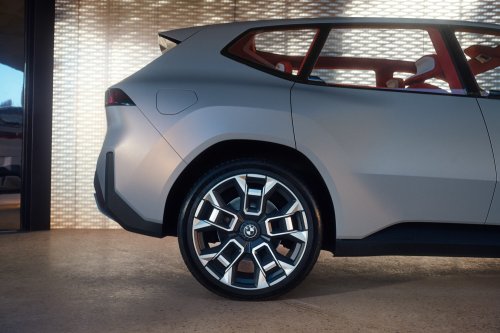 2026 BMW iX3 to debut on September 5 – second-gen EV SUV leads Neue Klasse era; up to 800 km range