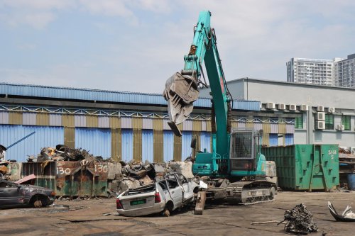 992 of 1,009 abandoned vehicle complaints resolved