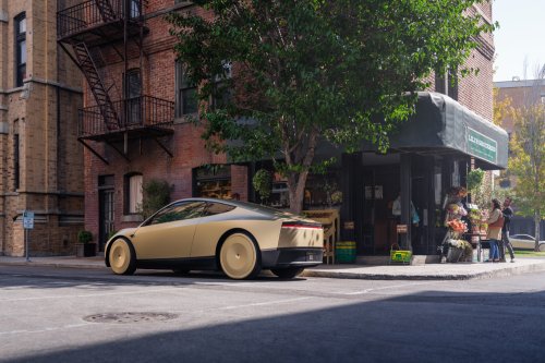 ‘Unsupervised’ Tesla Robotaxi based on new Model Y sighted on test, public rides to begin June 22