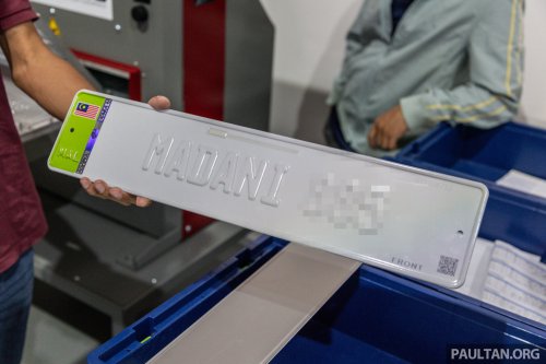 EV owner gets saman for small font JPJePlate, but it’s legal – two font sizes are in use for the dedicated plate