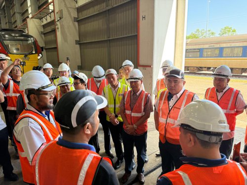 No delay to Segamat-Johor Bahru electrified double track, VIP may drive first KTM ETS to Kluang – Loke