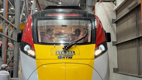 KTM, No delay to Segamat-Johor Bahru electrified double track, VIP may drive first KTM ETS to Kluang – Loke