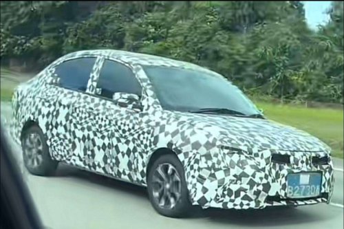 Proton, 2025 Proton Saga MC3 seen at night – rear taillights with S70-like LED signature; LED projector headlamps