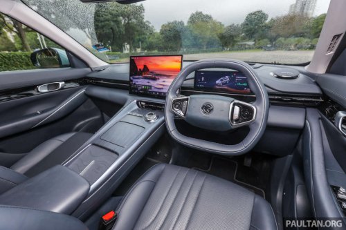 Proton eMas 7 sales reach 2,716 units for domestic and export, 863 sold in April – 1 bought every hour