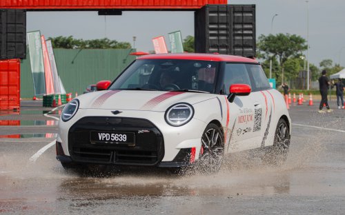 MINI John Cooper Works Track Day 2025 – signature go-kart feeling through immersive driving experiences