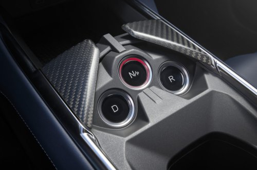 Alpine A390 debuts – tri-motor coupé-SUV with up to 470 hp; 89 kWh battery, up to 555 km range WLTP