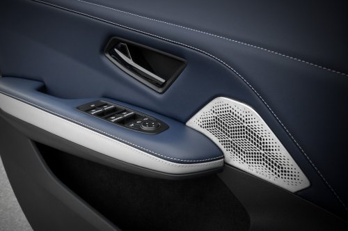 Alpine A390 debuts – tri-motor coupé-SUV with up to 470 hp; 89 kWh battery, up to 555 km range WLTP