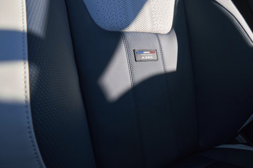 Alpine A390 debuts – tri-motor coupé-SUV with up to 470 hp; 89 kWh battery, up to 555 km range WLTP