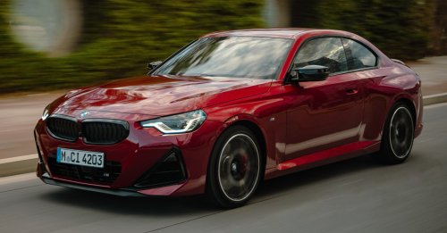BMW, BMW i4, BMW i4 gets SiC inverter – eDrive35/40 gains up to 22 km EV range; new M60 variant added with 601 PS