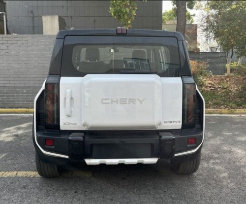 Chery, Chery X3 in China – rebadged iCaur 03, Jaecoo J6