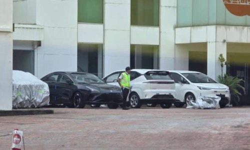 Hycan Z03 SUV, A06 sedan EVs – LHD units spotted in Malaysia, so is the Chinese brand finally coming?