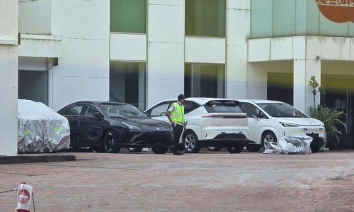 Hycan Z03 SUV, A06 sedan EVs – LHD units spotted in Malaysia, so is the Chinese brand finally coming?