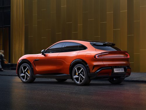 Xiaomi YU7 SUV debuts – three variants, up to 835 km range CLTC; AWD up to 690 PS/866 Nm, 0-100 in 3.23 s