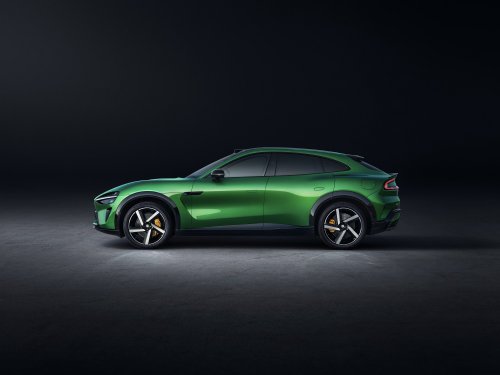 Xiaomi YU7 SUV debuts – three variants, up to 835 km range CLTC; AWD up to 690 PS/866 Nm, 0-100 in 3.23 s