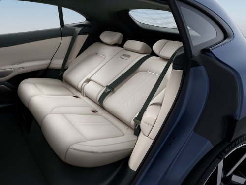 Xiaomi YU7 launched in China – brand’s first EV SUV; up to 691 PS, 853 km CLTC range; priced from RM149k