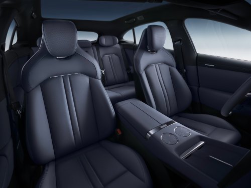 Xiaomi YU7 SUV debuts – three variants, up to 835 km range CLTC; AWD up to 690 PS/866 Nm, 0-100 in 3.23 s