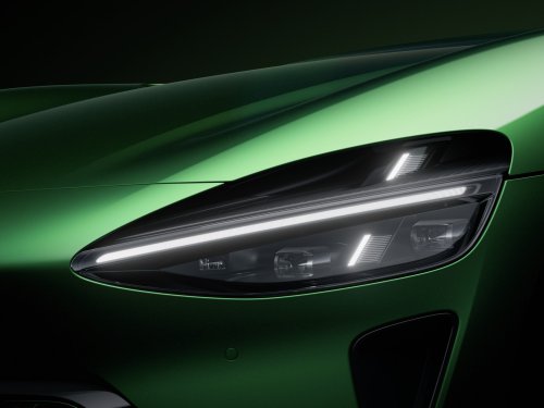 Xiaomi YU7 SUV debuts – three variants, up to 835 km range CLTC; AWD up to 690 PS/866 Nm, 0-100 in 3.23 s