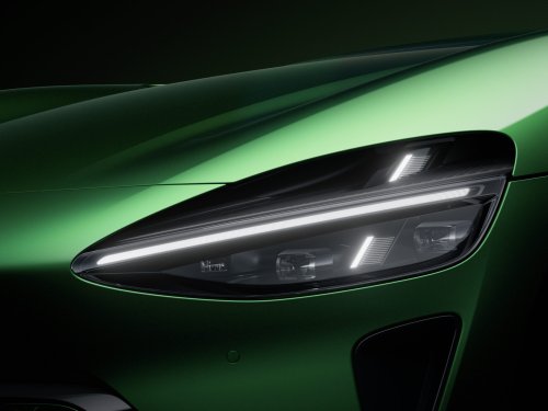 Xiaomi YU7 SUV debuts – three variants, up to 835 km range CLTC; AWD up to 690 PS/866 Nm, 0-100 in 3.23 s