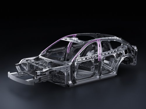 Xiaomi YU7 SUV debuts – three variants, up to 835 km range CLTC; AWD up to 690 PS/866 Nm, 0-100 in 3.23 s